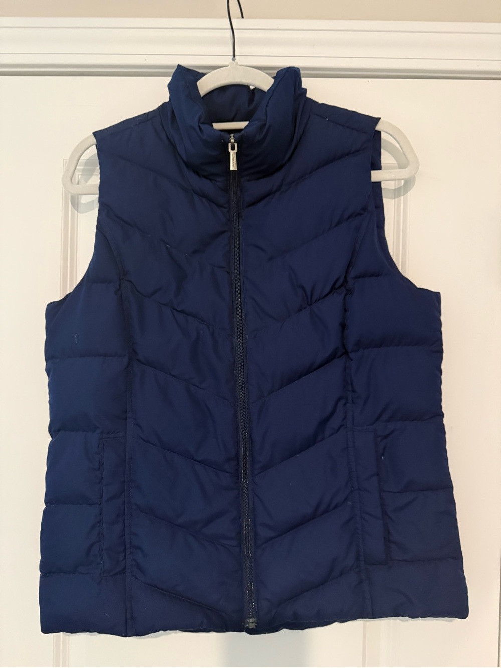 Lands' End Navy Blue Chevron Real Down Puffer Vest Women's Small 6-8